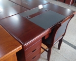 龙泉1.4米双仿皮办公桌