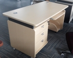 1.4米浅木色电脑桌